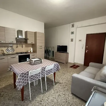 Apartmán Luminoso In Zona *